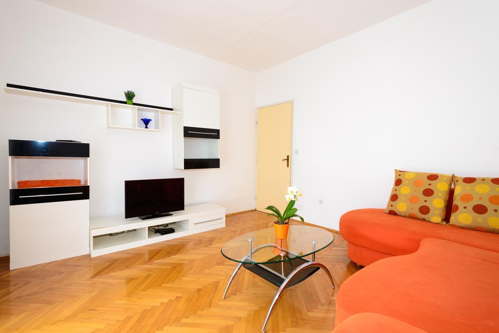 Apartments Marija Starigrad-Paklenica Kültér fotó